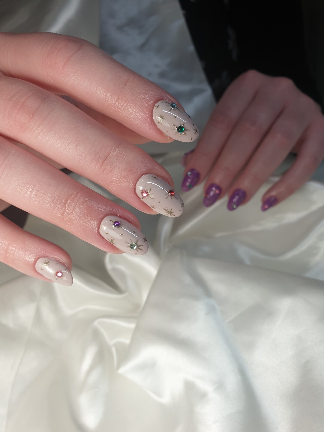 Nadopuna noktiju - M dužina - Nail service, Zagreb Izlivanje noktiju Nokti Izlivanje noktiju, Zagreb, Novi Zagreb – zapad