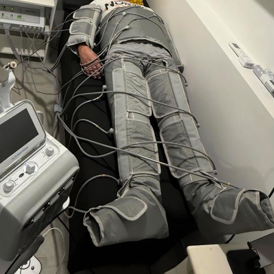 Le Luxe by Janet usluga