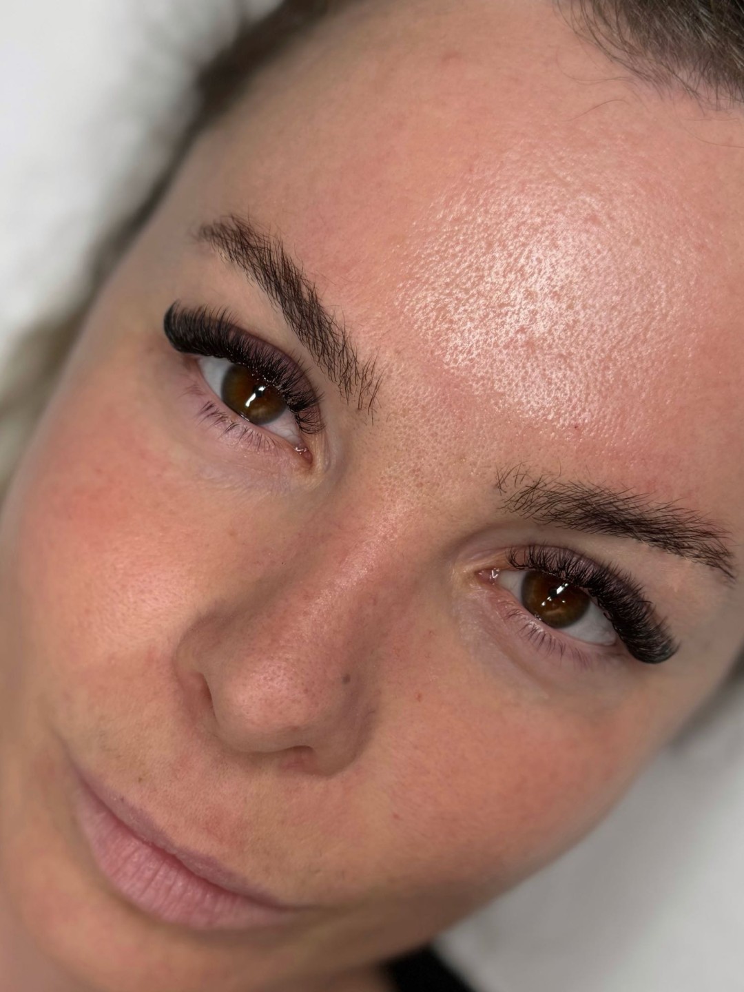 Ugradnja volumenskih trepavica - MOELL beauty, Zagreb Nadogradnja trepavica Lice Nadogradnja trepavica, Zagreb, Peščenica – Žitnjak