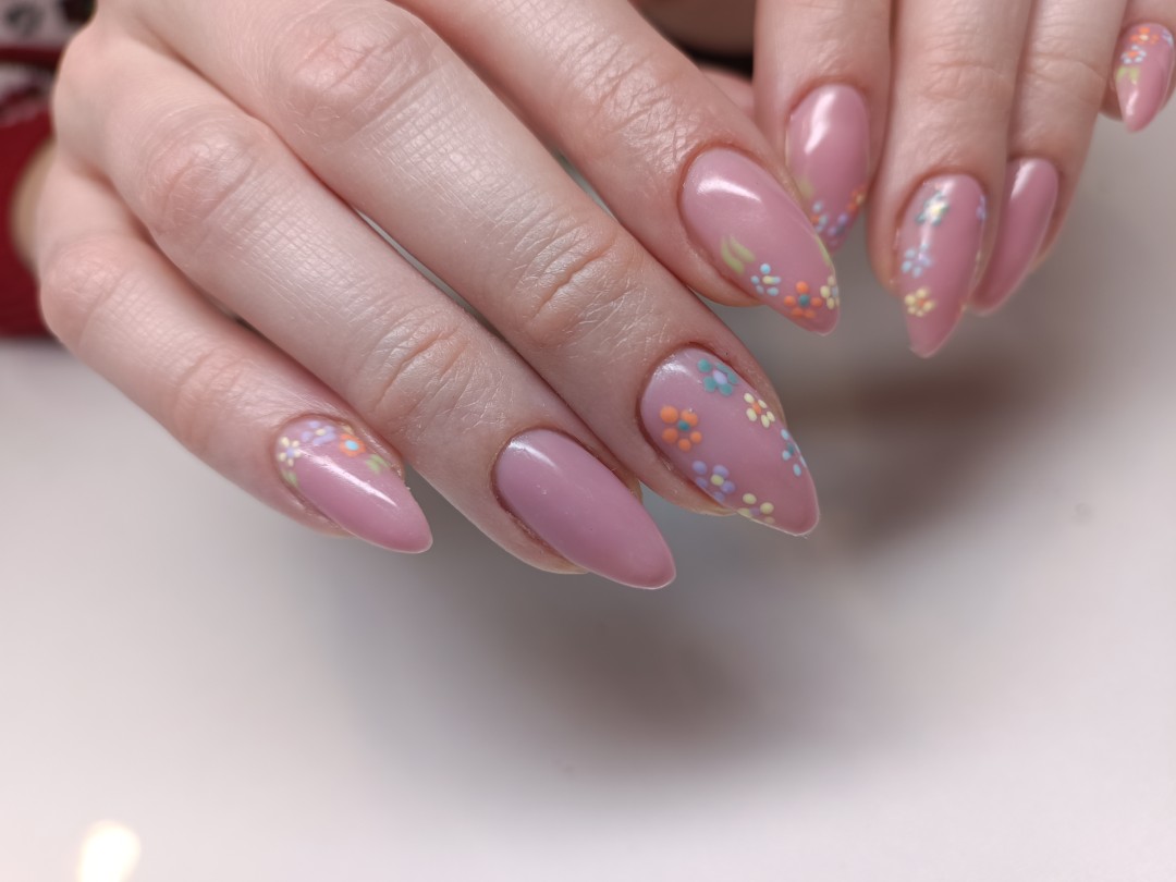 Ivy's Beauty Studio & Academy #zagreb Ukrašavanje noktiju Crtani nail art po noktu - jednostavni