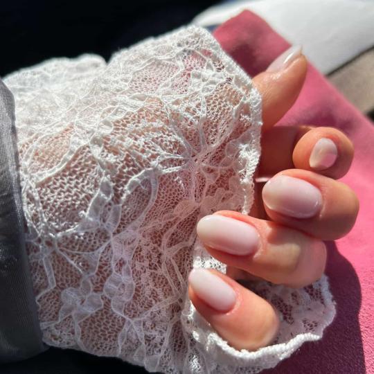 Théa Beauty Spot #zagreb Gel lak Gradivni trajni lak / Biab - M dužina