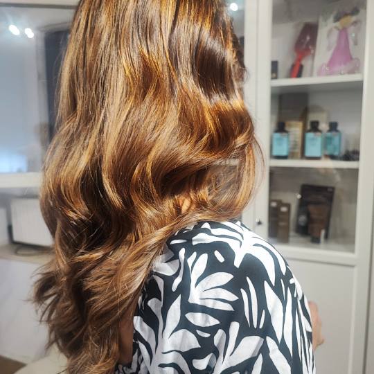 Glow Differently usluga