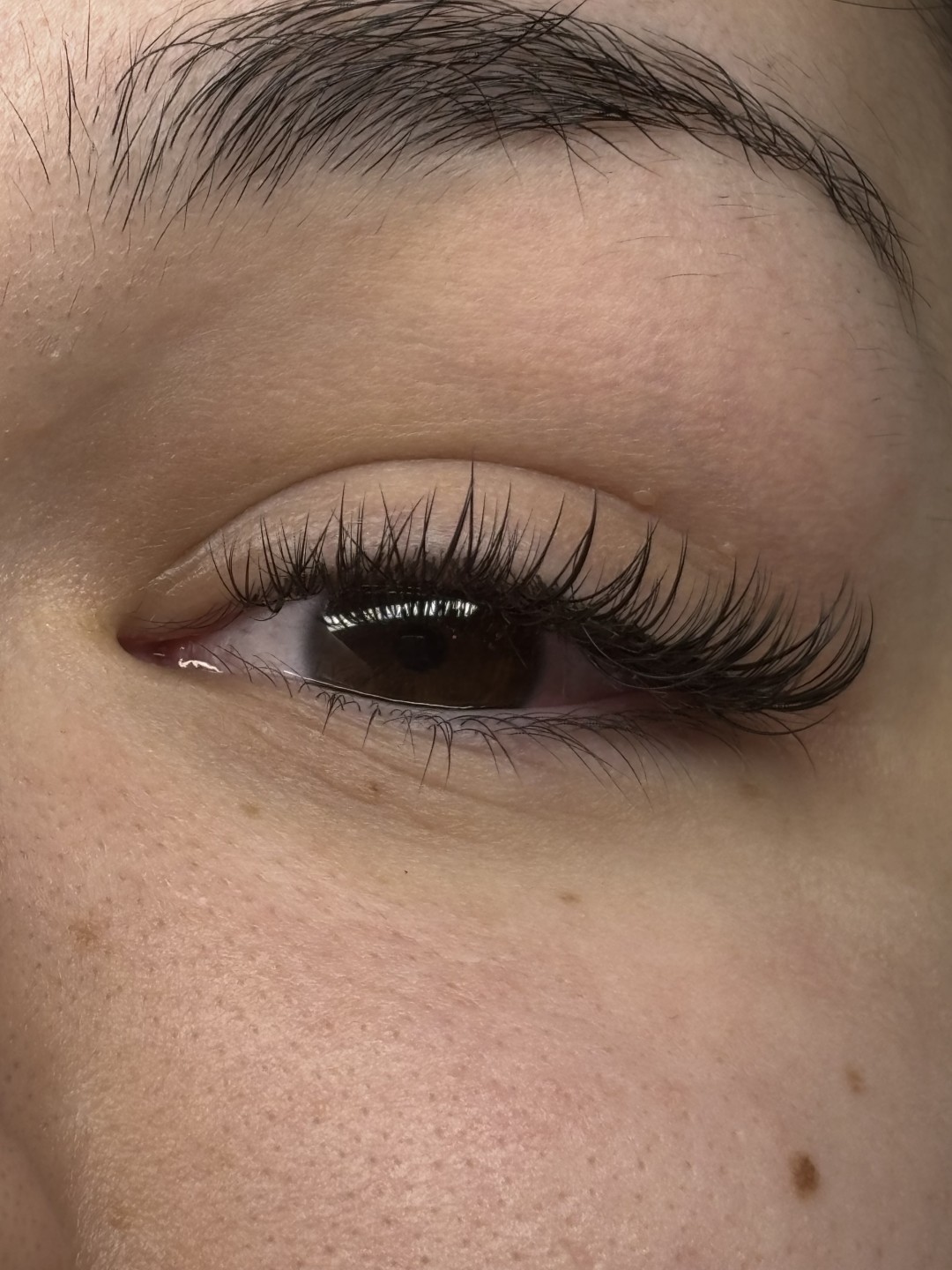 Ugradnja volumenskih trepavica - Sis Beauty Room, Zagreb Nadogradnja trepavica Lice Nadogradnja trepavica, Zagreb, Donji grad - Centar