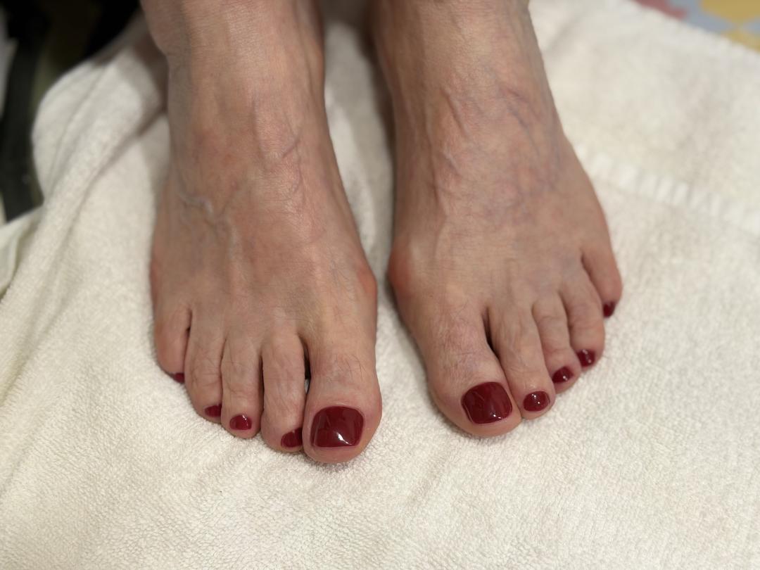 Manikult #zagreb Estetska pedikura Estetska pedikura + trajni lak / običan lak