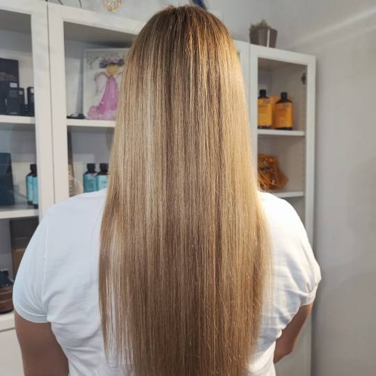 Glow Differently usluga