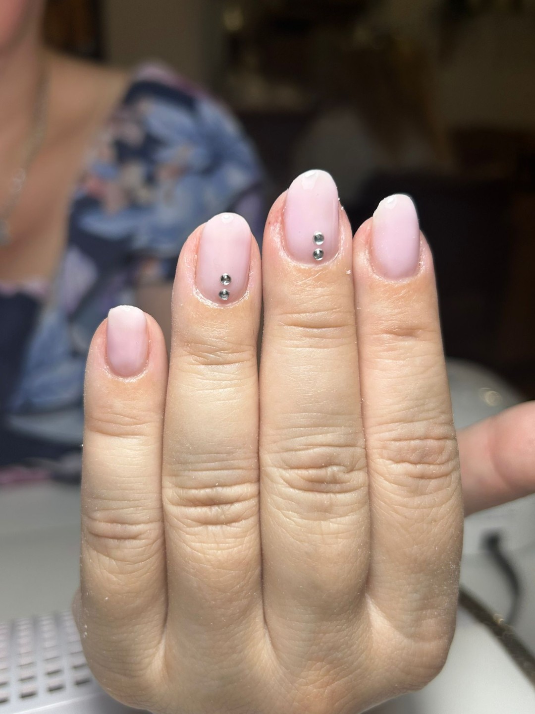 Glow Differently #zagreb Manikura Manikura + trajni lak