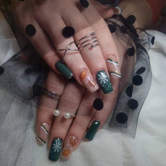 Beauty by Lina #bjelovar Nadogradnja noktiju Nadogradnja noktiju gelom - M dužina