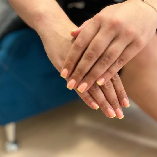 Hanni Beauty #split Ojačavanje noktiju Ojačavanje prirodnih noktiju gelom