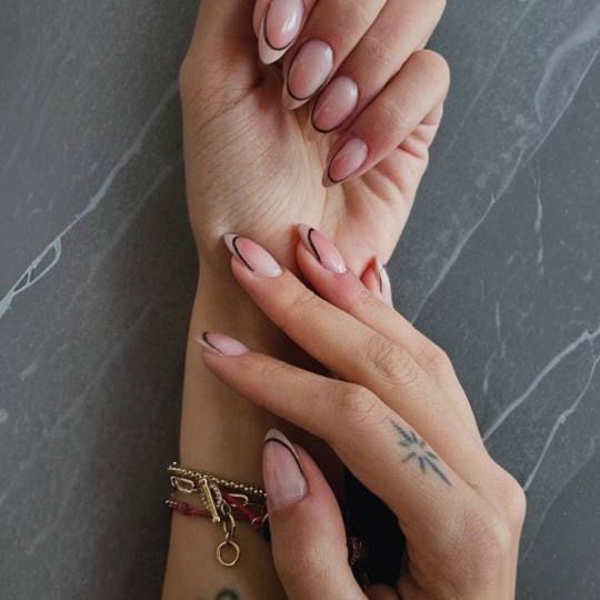 Beautique Nina #zagreb Nadogradnja noktiju Ugradnja noktiju S dužina