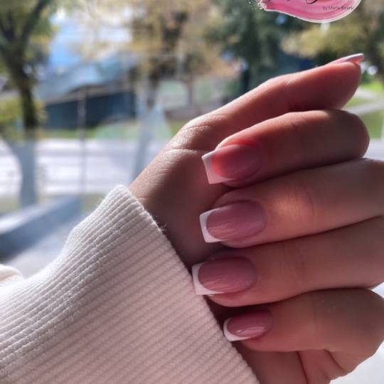 Magic Beauty #zagreb Ukrašavanje noktiju French - dodatak uz uslugu