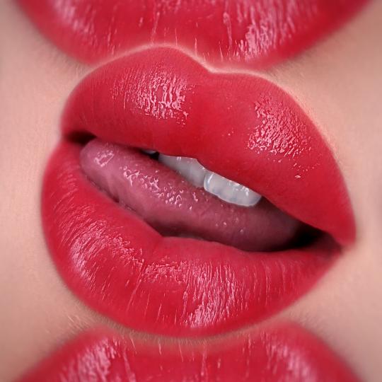 D.I.V. Beauty #rijeka Trajna šminka Trajna šminka usana - aquarelle lips