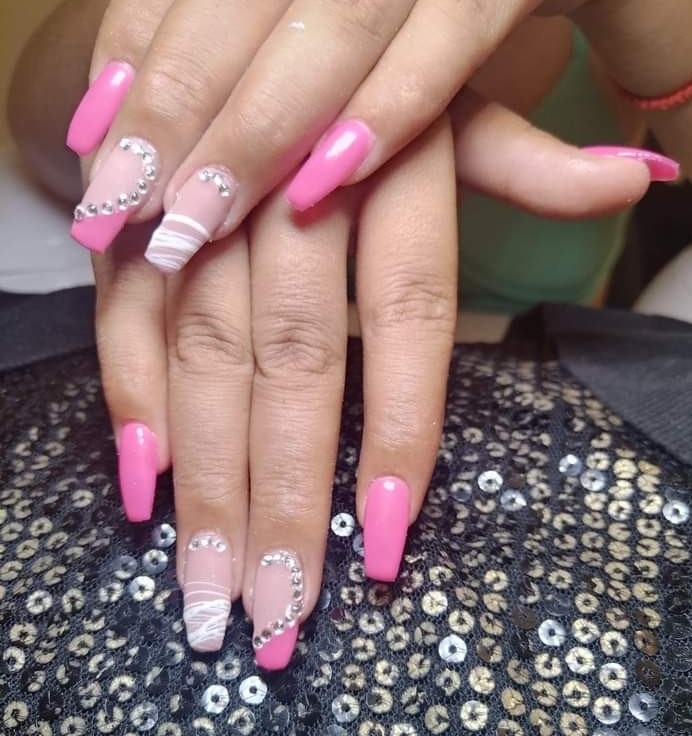 Gel na prirodne nokte - M dužina - Beauty by Lina, Bjelovar Gel lak Nokti Gel lak, Bjelovar, Centar