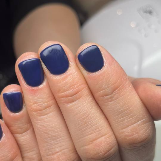 Mia’s Beautique #zagreb Manikura Comby manikura i gradivni trajni lak -ruke