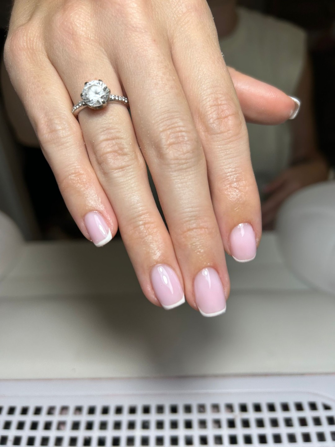 Glow Differently #zagreb Manikura Manikura + trajni lak