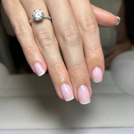 Glow Differently usluga