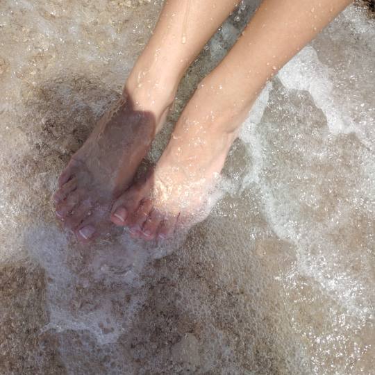 Roses & friends #zagreb Estetska pedikura Pedikura + trajni lak