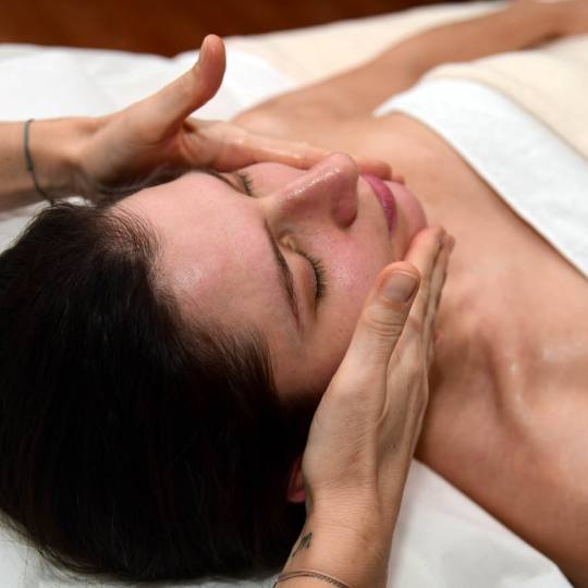 Ayu Beauty #rijeka Masaža lica Mukhabhyanga (Ayurvedska masaža lica)