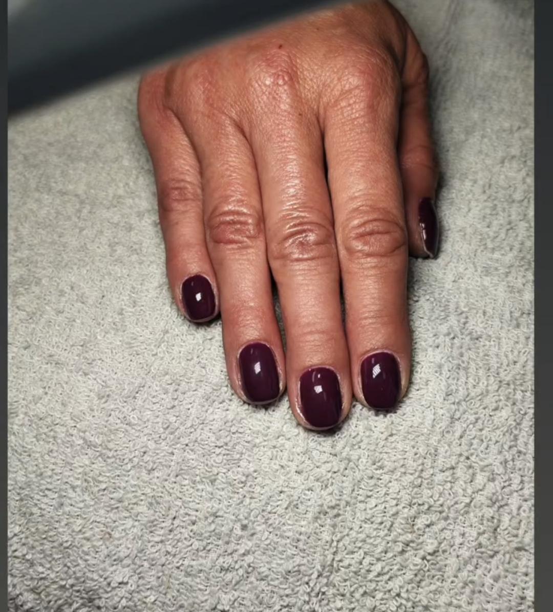 Josea beauty studio #zagreb Nadogradnja noktiju Manikura + trajni lak