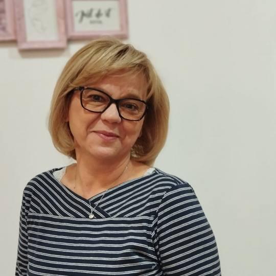 Hairlookboutique #zagreb Žensko šišanje Žensko šišanje - paket usluga - poluduga kosa