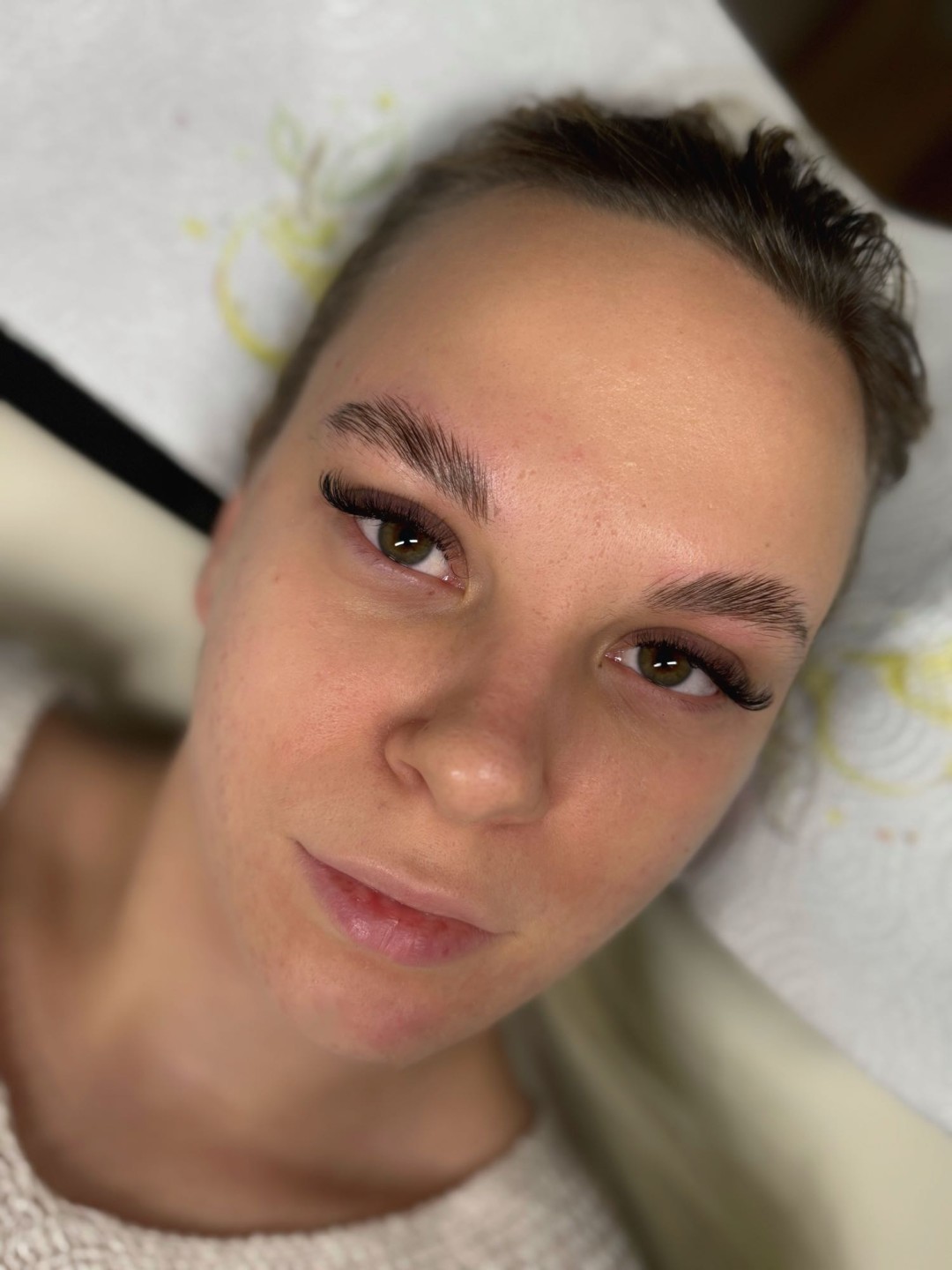 Ugradnja volumenskih trepavica - MOELL beauty, Zagreb Nadogradnja trepavica Lice Nadogradnja trepavica, Zagreb, Peščenica – Žitnjak