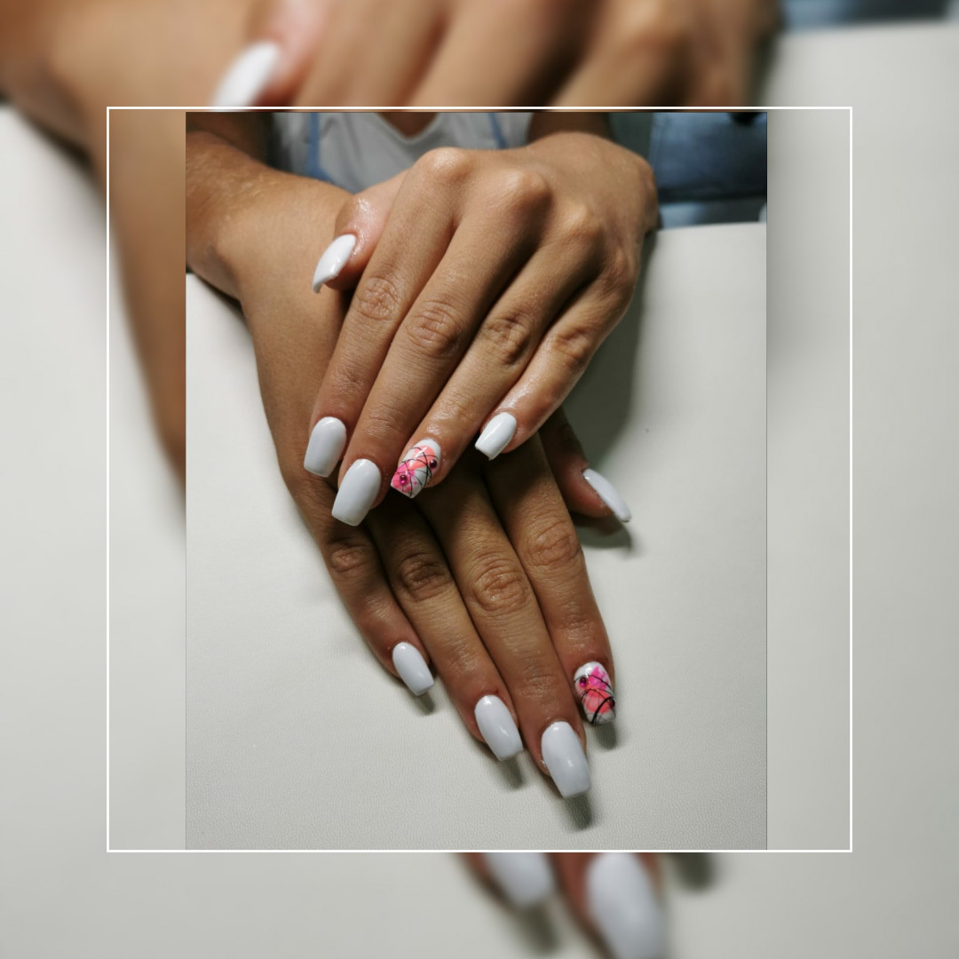 Melanis i Silueta studio za njegu lica i tijela #zagreb Gel lak Ugradnja noktiju