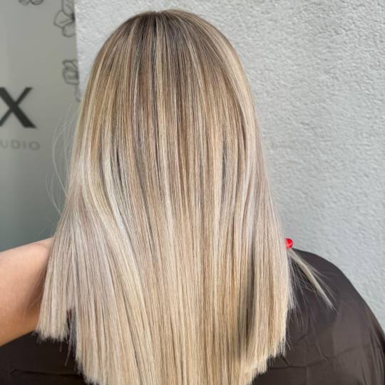 Beauty Box Studio #osijek Keratinski tretmani Cocochoco Novo u nasem salonu😊
Cocochoco keratinsk