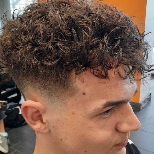 Studio Divas #rijeka Minival Minival - kratka kosa mini val, šišanje