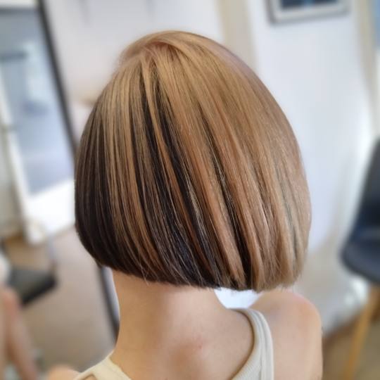 Glam on the Go #zadar Bojanje kose Bojanje cijele dužine + fen frizura - poluduga kosa