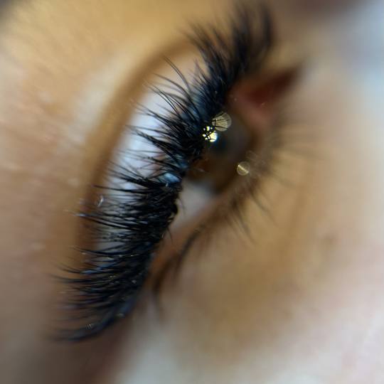 Ema Jokić Beauty & Lashes Academy #zagreb Trepavice Ugradnja trepavica