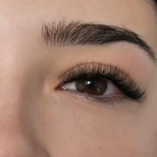 Josea beauty studio #zagreb Nadogradnja trepavica Ugradnja volumenskih trepavica