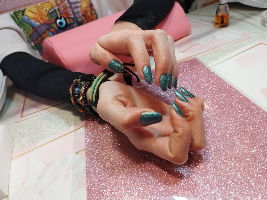 Paint Bar Joy - spas u zadnji čas #zagreb Korekcija noktiju geliranje nadopuna i trajni lak