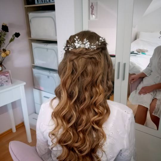 Hairlookboutique #zagreb Svečane i frizure za svadbu Vjenčana frizura - jednostavna