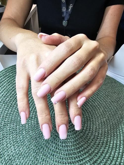 House of Beauty #zagreb Gel lak Gradivni trajni lak i BIAB