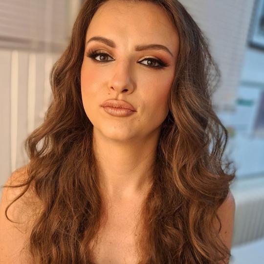 TLS #zagreb Make-up / šminkanje Profesionalno šminkanje + umjetne trepavice - za dame makeup za sv