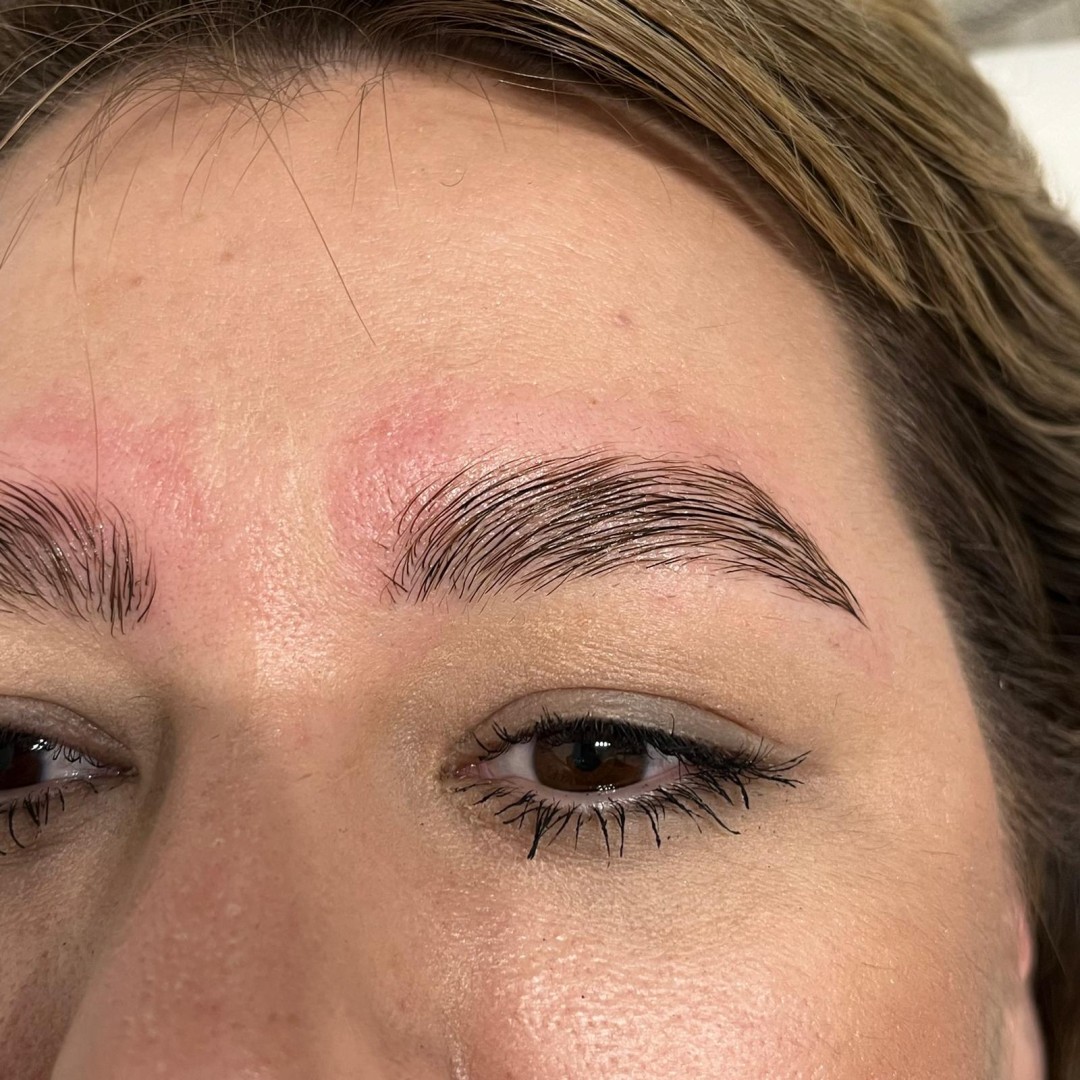 Brow lift - Glow Differently, Zagreb Obrve Lice Obrve, Zagreb, Donji grad - Centar