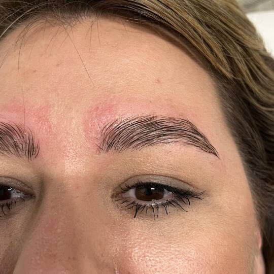 Glow Differently usluga