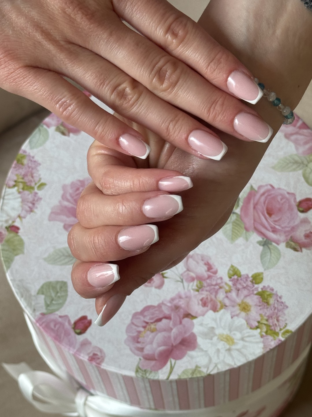 Sany Nails & Cosmetics #zagreb Izlivanje noktiju Izlivanje noktiju gelom - M dužina