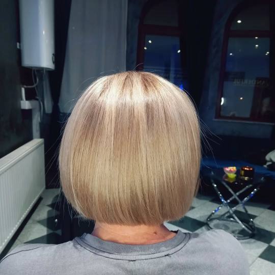 Vanderful #zagreb Pranje kose  Tehnika klasično prekrivanje izrasta na 80% sjedoj kosi