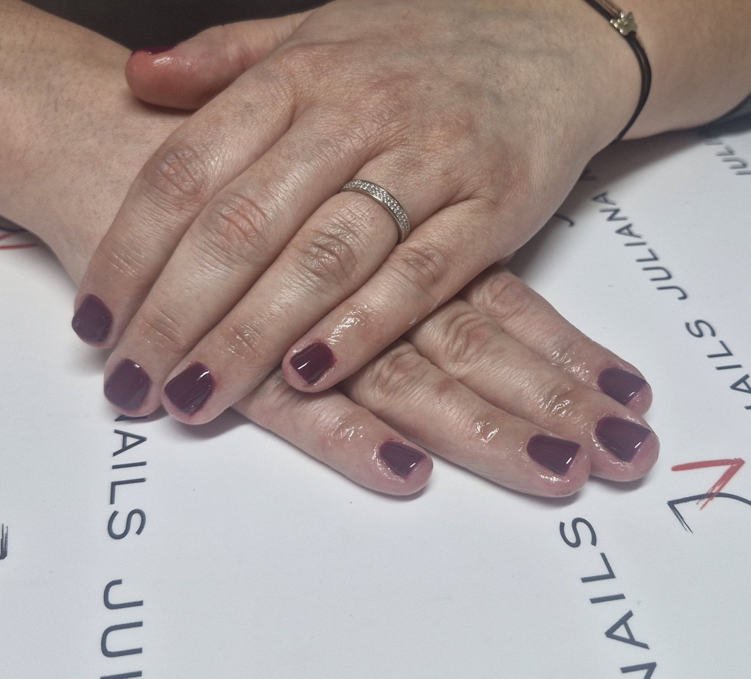 Barbara #zagreb Manikura Manikura + trajni lak