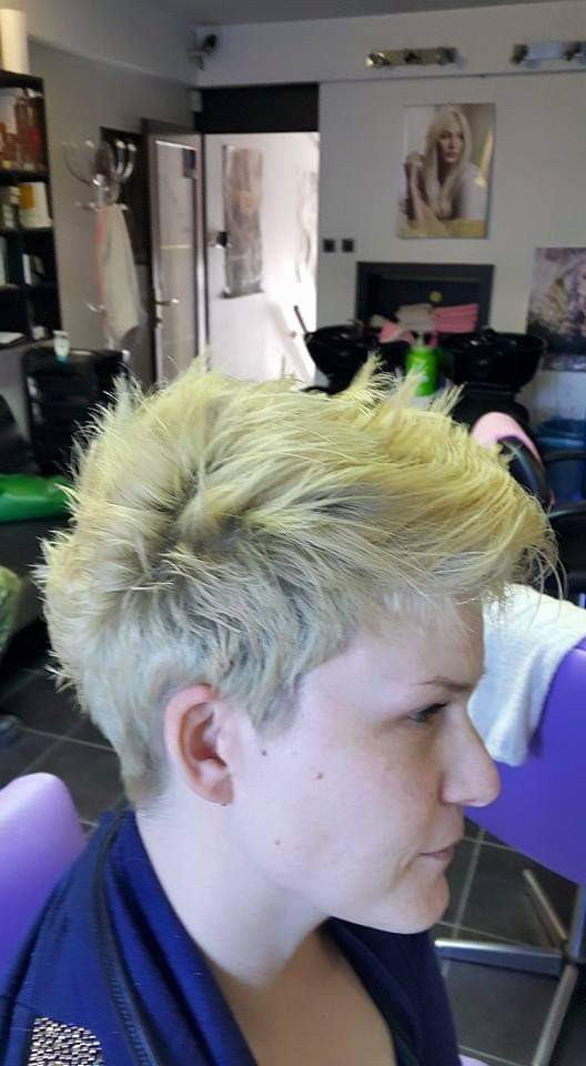 Studio HM #zagreb Žensko šišanje Žensko šišanje + fen frizura - kratka kosa