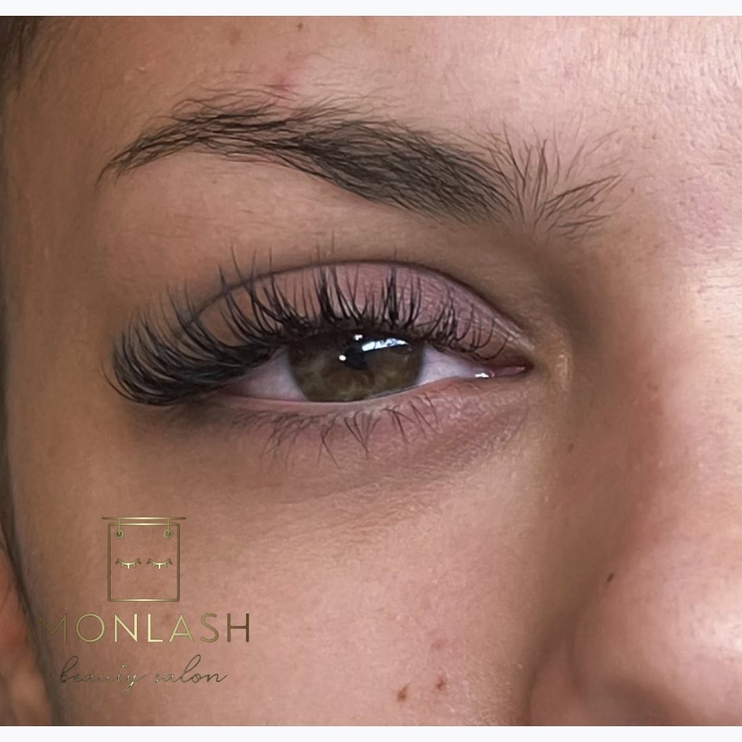 MonLash beauty salon #zagreb Nadogradnja trepavica Ugradnja volumenskih trepavica