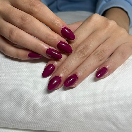 Glow Differently #zagreb Nadogradnja noktiju Ugradnja noktiju - M dužina