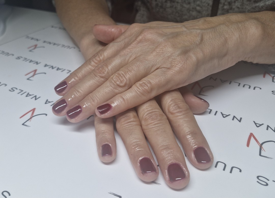 Barbara #zagreb Manikura Manikura + trajni lak