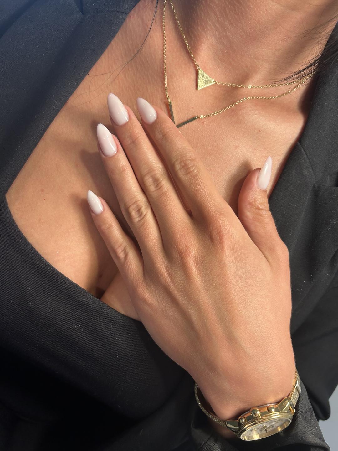 Nadopuna noktiju - M dužina - LoveGlam beauty studio, Zagreb Izlivanje noktiju Nokti Izlivanje noktiju, Zagreb, Donji grad - Centar