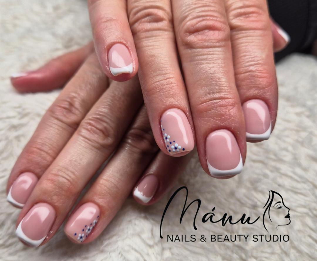 Nails & Beauty Studio Mánu #zagreb Izlivanje noktiju UGRADNJA/PRODULJIVANJE noktiju gelom - S/M dužina