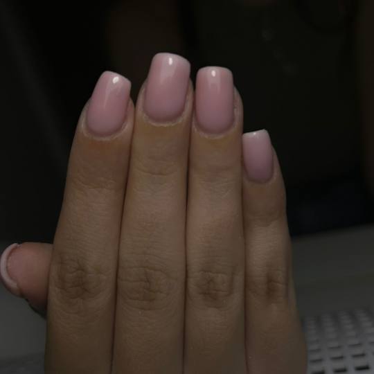 Glow Differently #zagreb Manikura Manikura + trajni lak