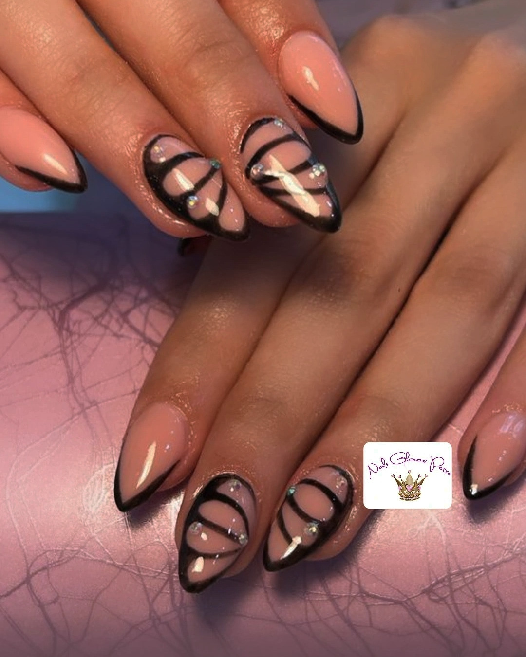 Nails & Beauty Studio Mánu, Zagreb LookBook