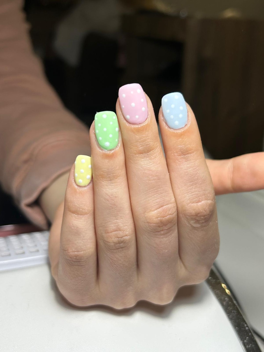 Glow Differently #zagreb Manikura Manikura + trajni lak