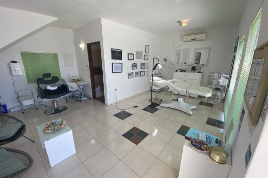 Kozmetički salon Lash and Brow studio Rogoznica