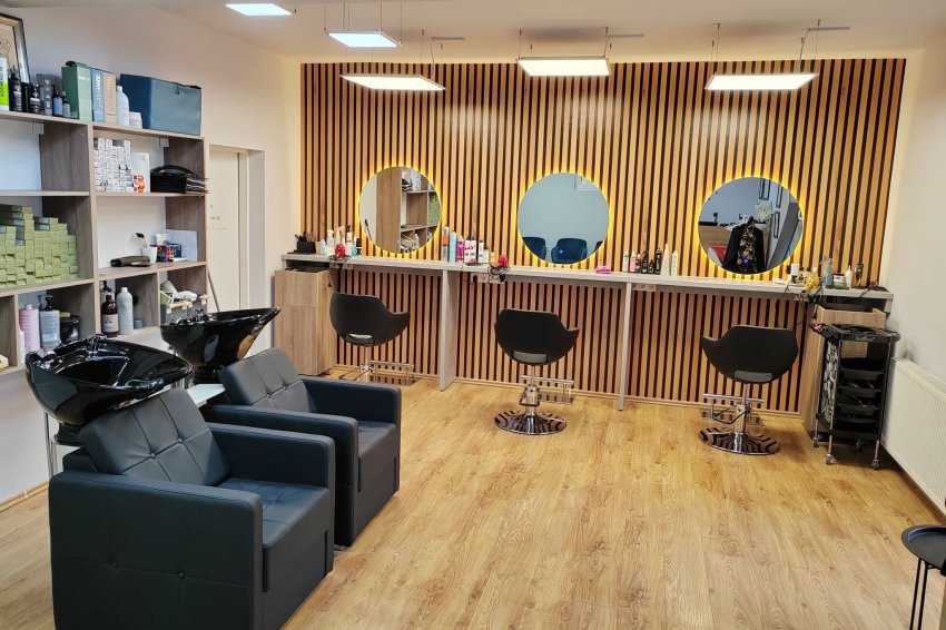 Frizerski salon Poco Loco Sveta Nedelja